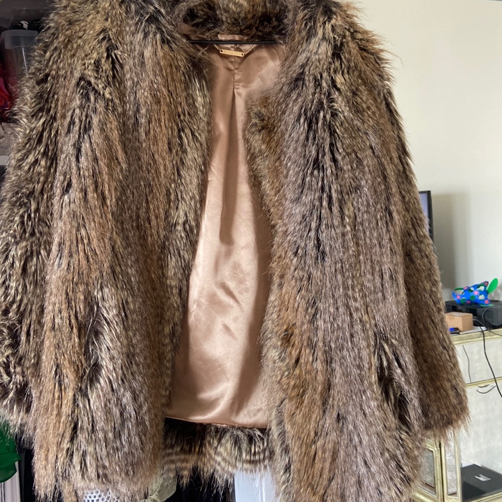 Faux fur coat super stylish